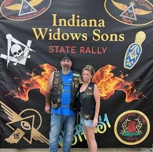 Meet your Posher, Todd